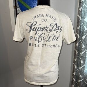 Superdry Embroidered T Shirt SZ Medium